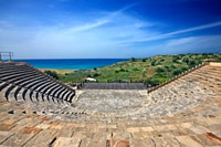Kourion,自导考古遗址巡回巡回游 - Hizvo