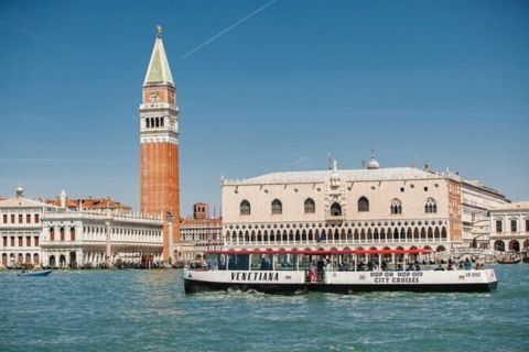 Venice: Hop-On Hop-Off Boat Ticket and Guided Walking Tour
