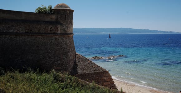 Ajaccio: Guided tour of the old town with local insights