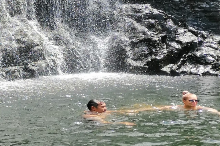 Maurice : randonnée guidée aux chutes de Tamarind avec baignade et déjeuner