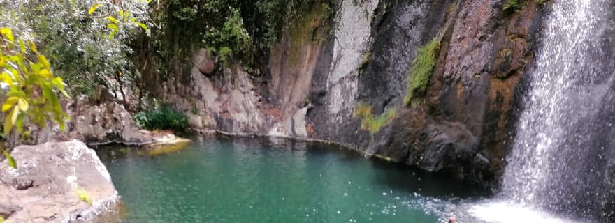 Maurice : Randonnée guidée aux chutes de Tamarind avec baignade et déjeuner
