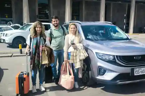 TRANSPORTE PRIVADO DE AEROPUERTO DE CUSCO A URUBAMBA (valle sagrado)