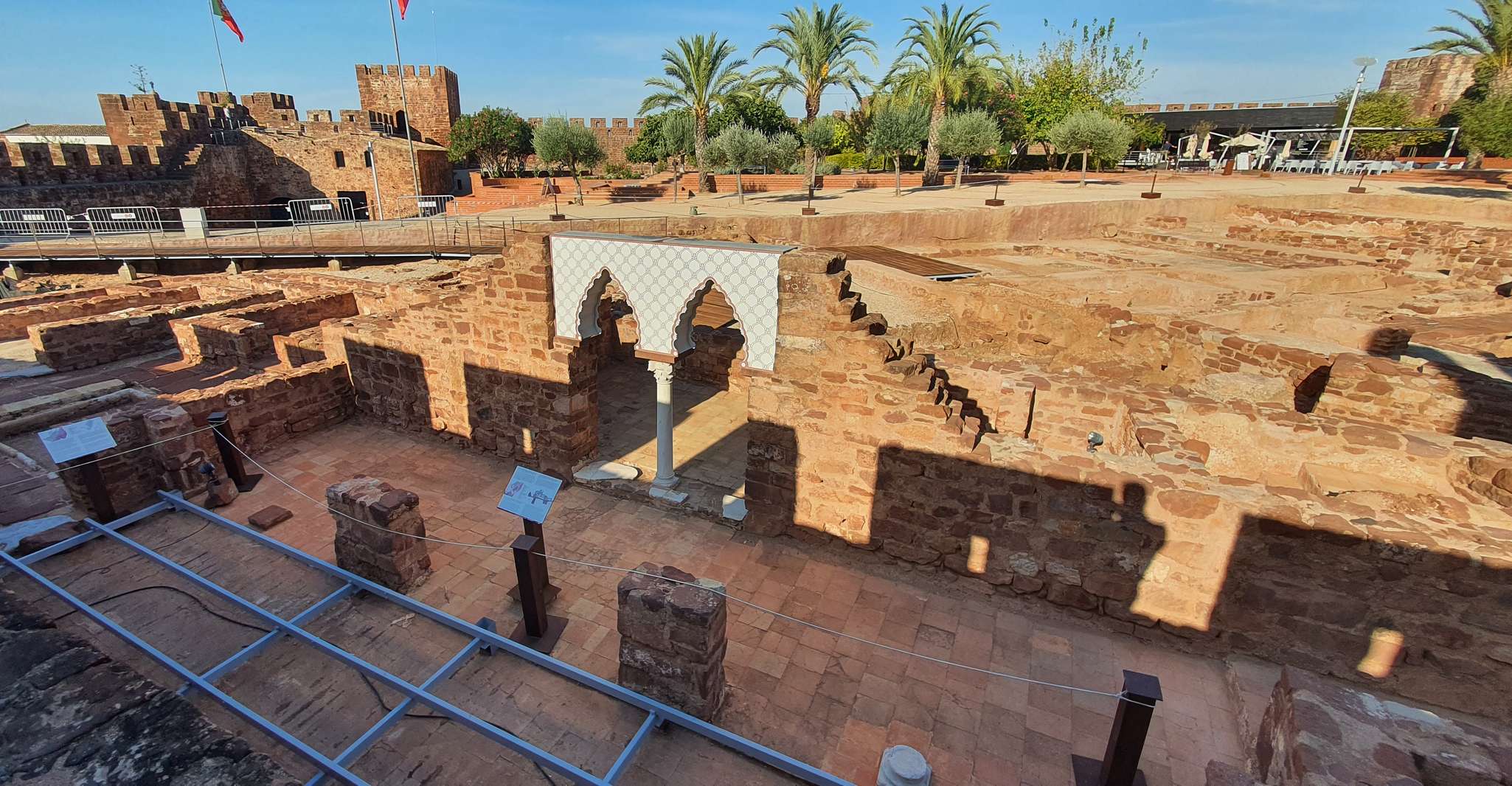 D'Albufeira, touristique au château de Silves et Monchique - Housity