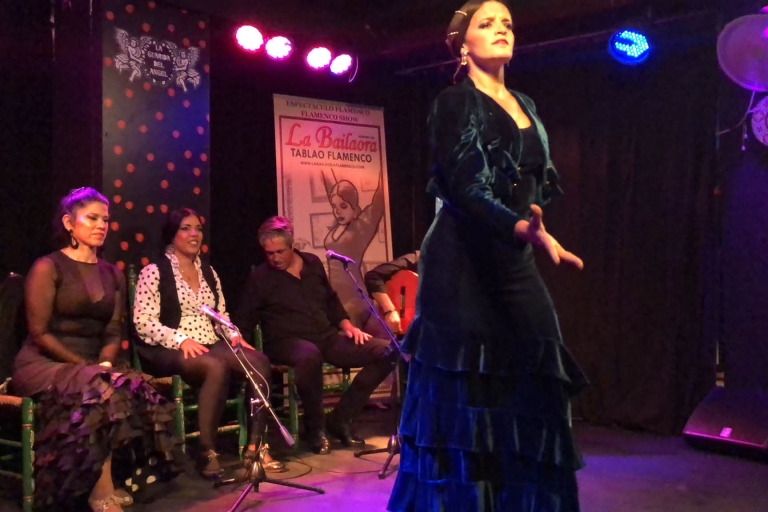 Jerez de la Frontera: Espectáculo Flamenco y TapasEspectáculo Flamenco + Menú Flamenco