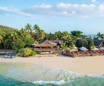 Fiji: Castaway Island Resort Day Cruise with Lunch