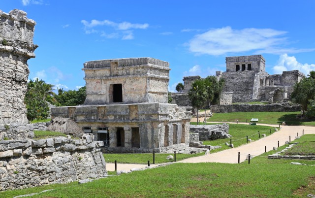Visit Tulum Self-Guided Mayan Ruins Tour in Chichen Itza