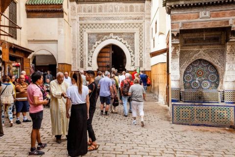 Casablanca Airport Transfer to Fez with Guided City Tour