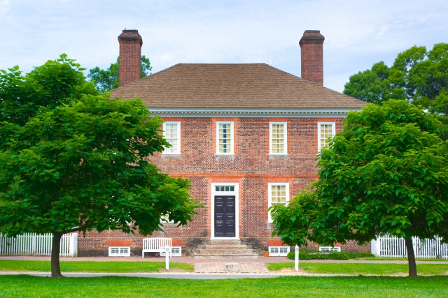 Visit Colonial Williamsburg Scavenger Hunt Audio Guide Tour in Jamestown, Virginia