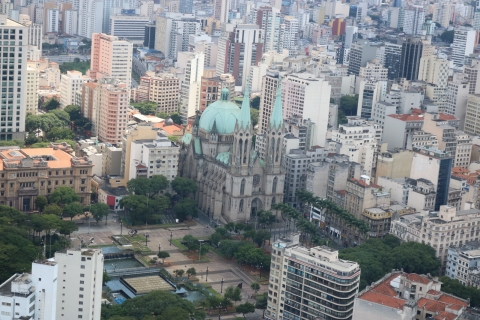 São Paulo : visite privée en hélicoptère avec transfertOption tour privé en hélicoptère de 30 minutes