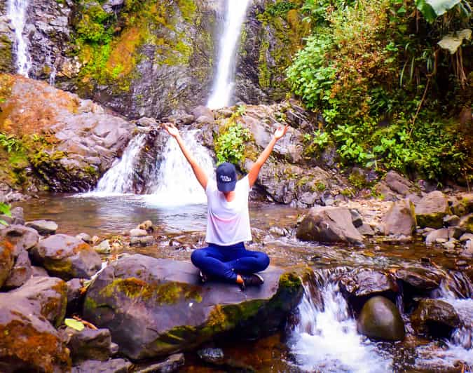 Guayaquil tour de día completo por el bosque nuboso, senderismo y