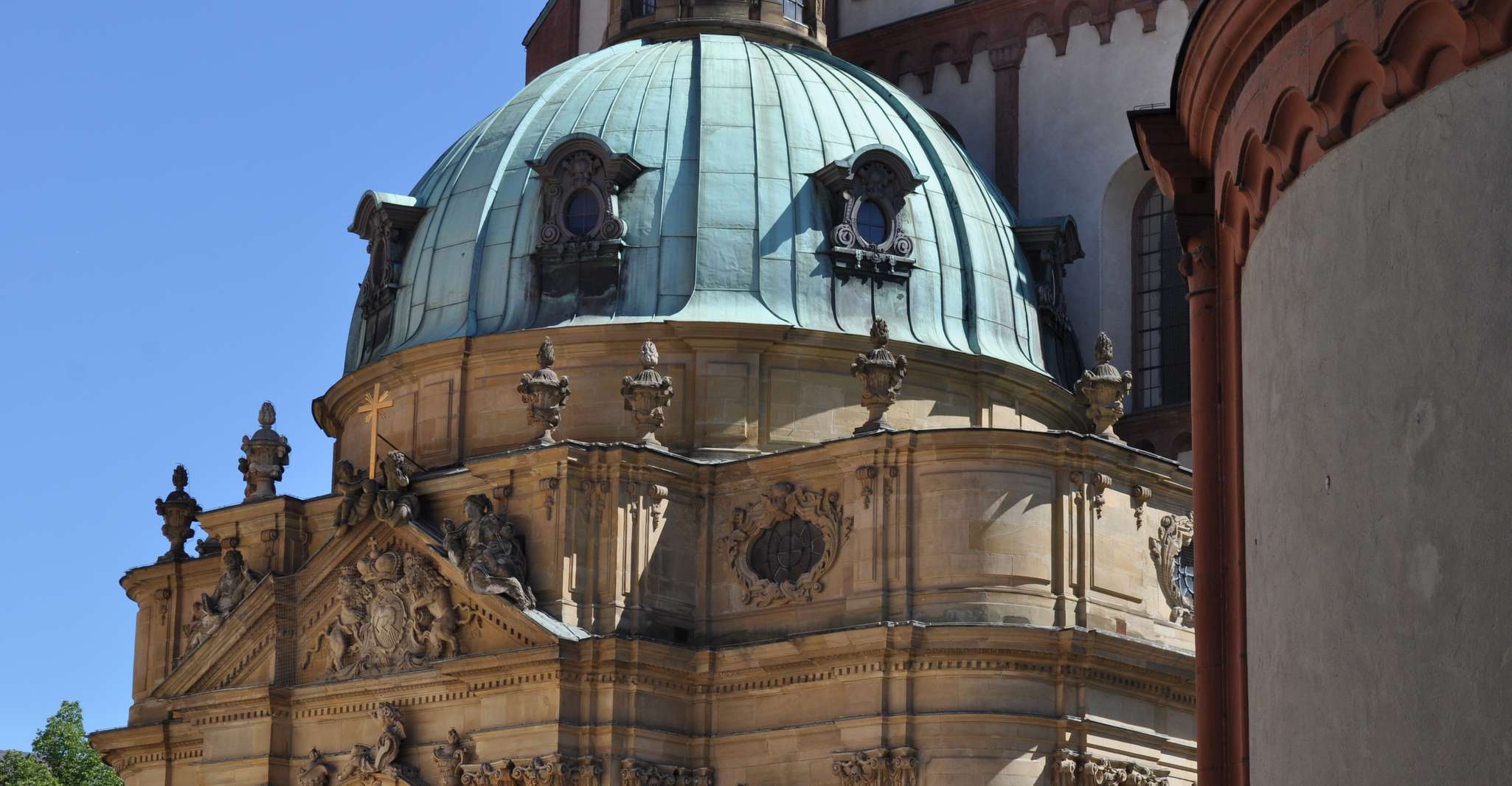 Würzburg, Guided Walking Tour with Franconian Wine - Housity