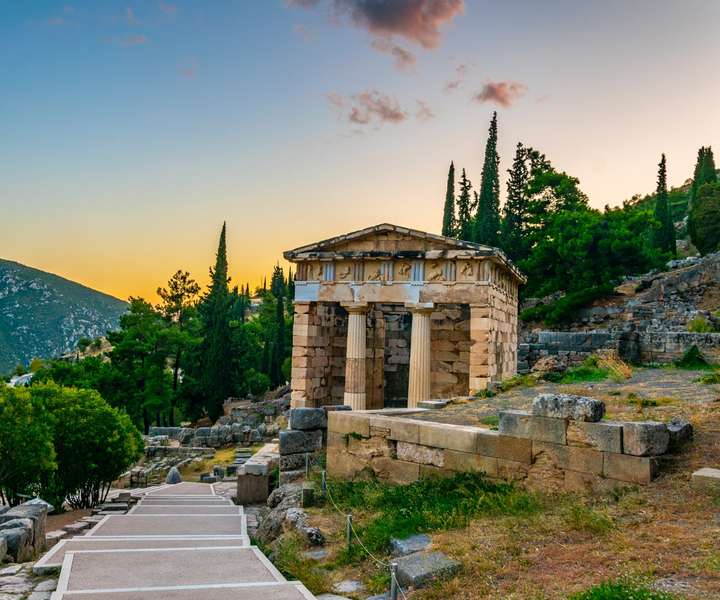 Delphi: Archaeological Site & Museum Ticket with Audio Tour