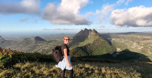 Mauritius: Le Pouce Guided Hiking Experience with a local