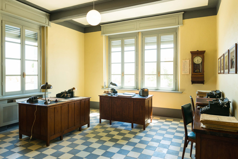 Cagliari: Conti Vecchi Salt Flats Train and Tour Cagliari: Conti Vecchi Salt Flats Train and Walking Tour