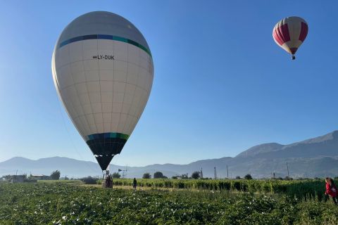 Crete: Hot-Air Balloon Flight with Traditional Breakfast