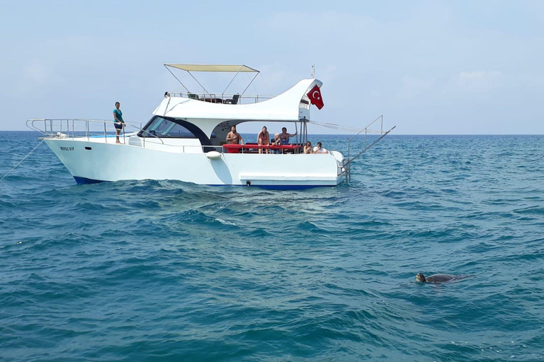 Stadt Side: Halbtägige private Yachttour mit Essen und Getränken