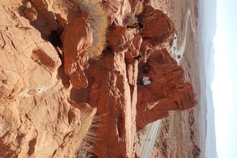 From Las Vegas: Valley of Fire Small Group Tour