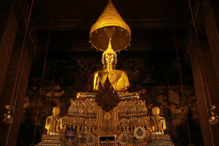 Bangkok: Półdniowa prywatna wycieczka piesza do Wat Pho i Wat Arun