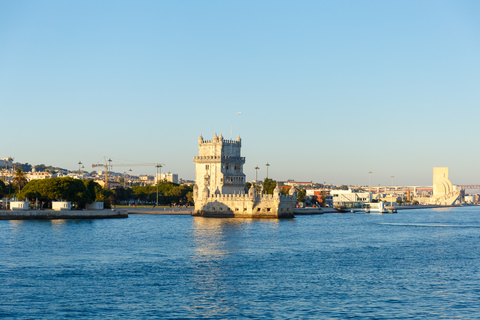 Lisbonne : excursion au coucher du soleil sur le Tage avec collations et boissons