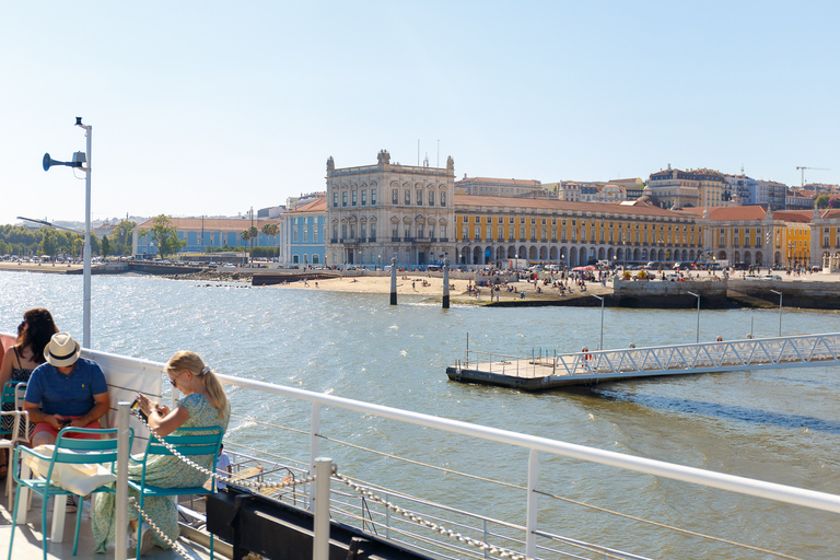 Lisbon: Tagus River Cruise with Traditional Muscatel Wine