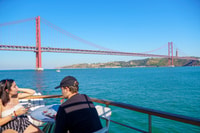 Lisbon, Tagus River Boat Tour with One Drink Included - Housity