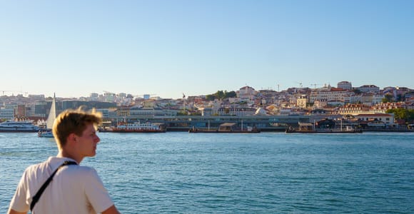 Lissabon: Tejo-Flusskreuzfahrt mit Begrüßungsgetränk