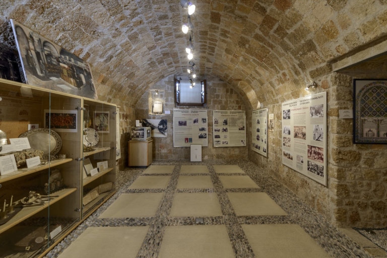 Rhodes: Jewish Quarter and Synagogue Guided Tour with Ticket