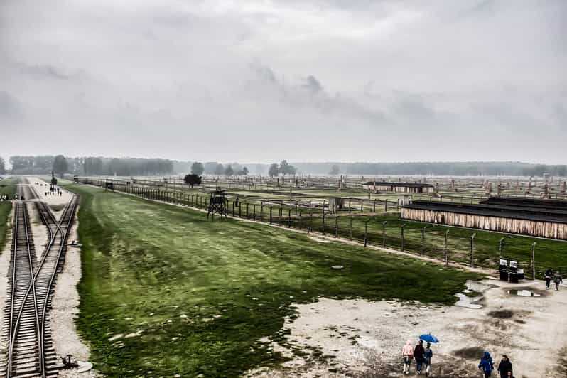 Oświęcim: Bilet Wstępu Do Auschwitz-Birkenau I Zwiedzanie Z ...