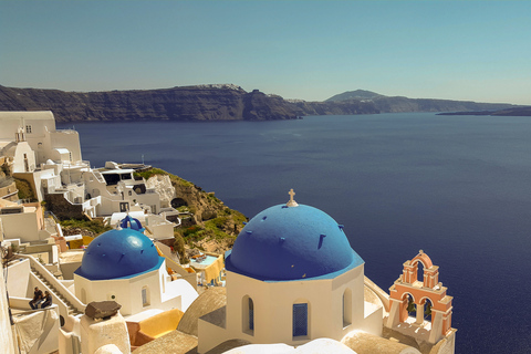 From Fira: Santorini Private Sunrise Tour with Oia Village