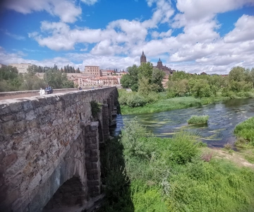Salamanca: Guided Sightseeing Tour by Bicycle