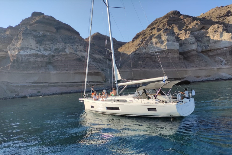 Santorini: Luxury Private Sailing Cruise Experience Evening Cruise