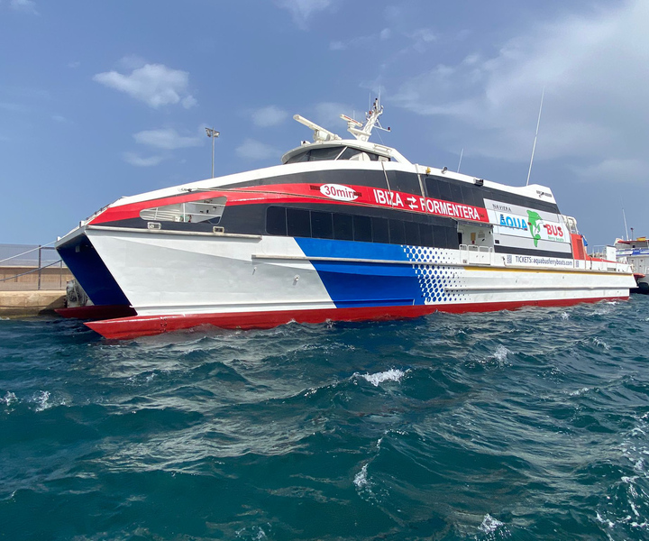 From Ibiza: Same-Day 2-Way Fast Ferry Ticket to Formentera