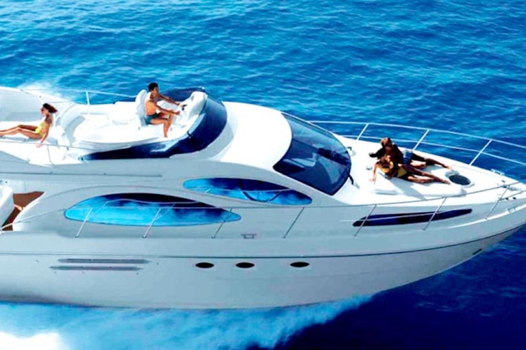 Alanya: Private Yacht Trip with Lunch and Soft Drinks Standart Option