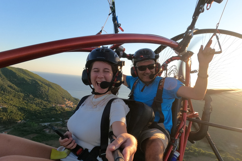 Corfou: vol en parapente en tandem sur une île pittoresque