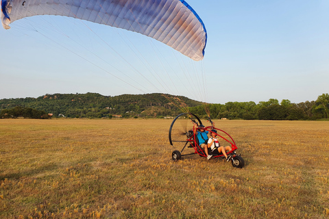 Corfu: Voo Tandem de Paratriking sobre CorfuCorfu: voo panorâmico de parapente em tandem na ilha