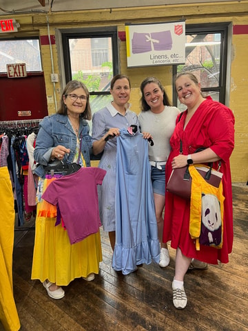 NYC: Manhattan Secondhand Shopping Day Tour