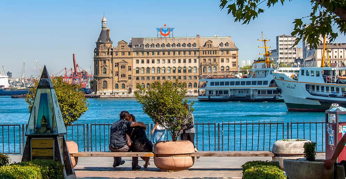 Istanbul: Asiatisk side Uskudar & Kadiköy Tour med frokost | GetYourGuide