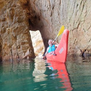Sant Feliu de Guíxols: Morning Guided Kayak Tour