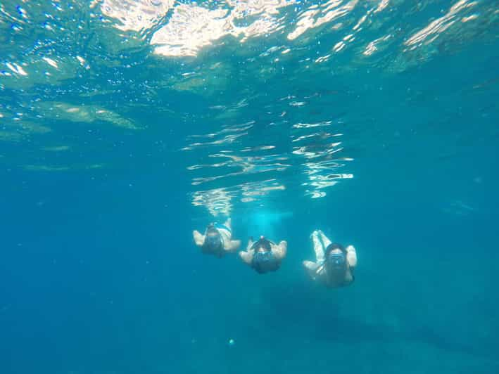 Sant Feliu de Guíxols tour di kayak e snorkeling per principianti