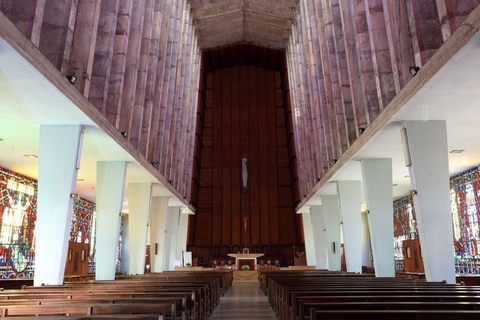 Casablanca: Layover Sightseeing Tour with Airport Transfer Layover including the Moroccan Hammam and traditional Dinner