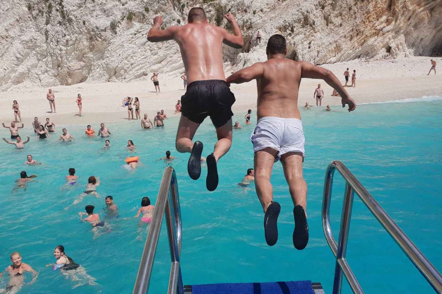 Nydri: Ionian Islands Full-Day Boat Cruise with Swim Stops