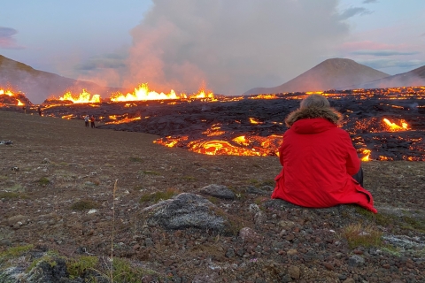 Van Reykjavik: vulkaanwandeling en bezoek aan de Sky Lagoon