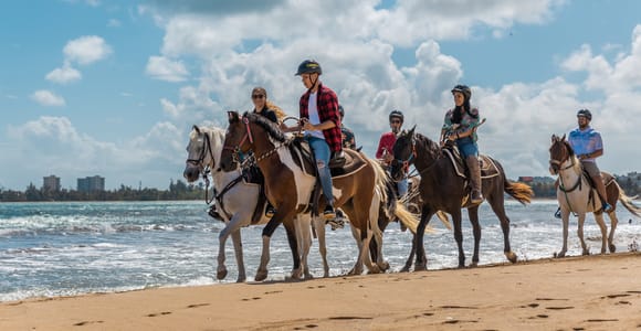 Carabalí Rainforest Park: Beach Horseback Riding
