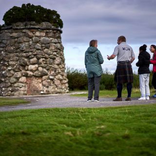 Invergordon: Highlands Guided Tour with Cawdor Castle Ticket