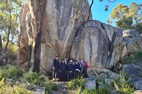 Desde Perth o Baldivis: Perth Hills Hike, Wine, & Dine Tour