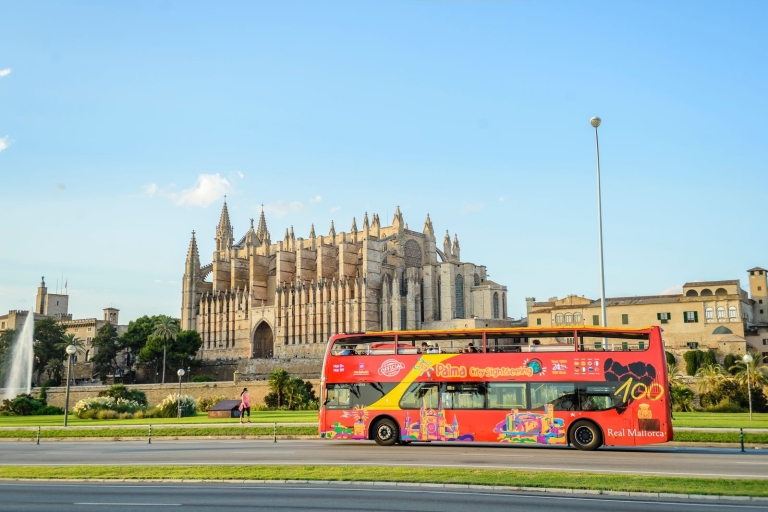 Palma de Mallorca: Hop-on Hop-off Tickets with Boat Tour Supreme Experience