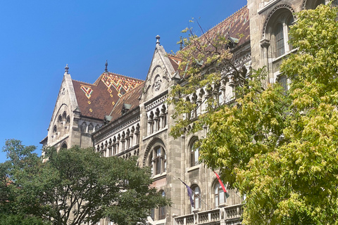 Budapeste: excursão a pé autoguiada pelo distrito do castelo