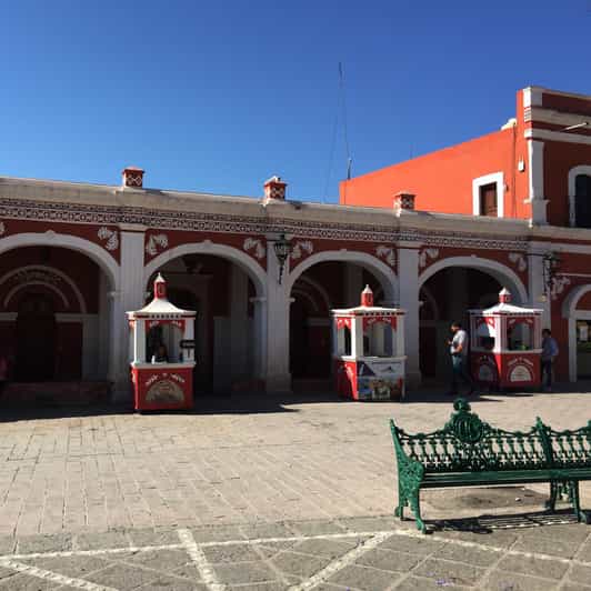 Aus MexikoStadt Peña de Bernal & Weinverkostung GetYourGuide