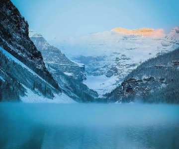 Calgary: Banff,Moraine,Emerald Lake and Canyon Day Trip