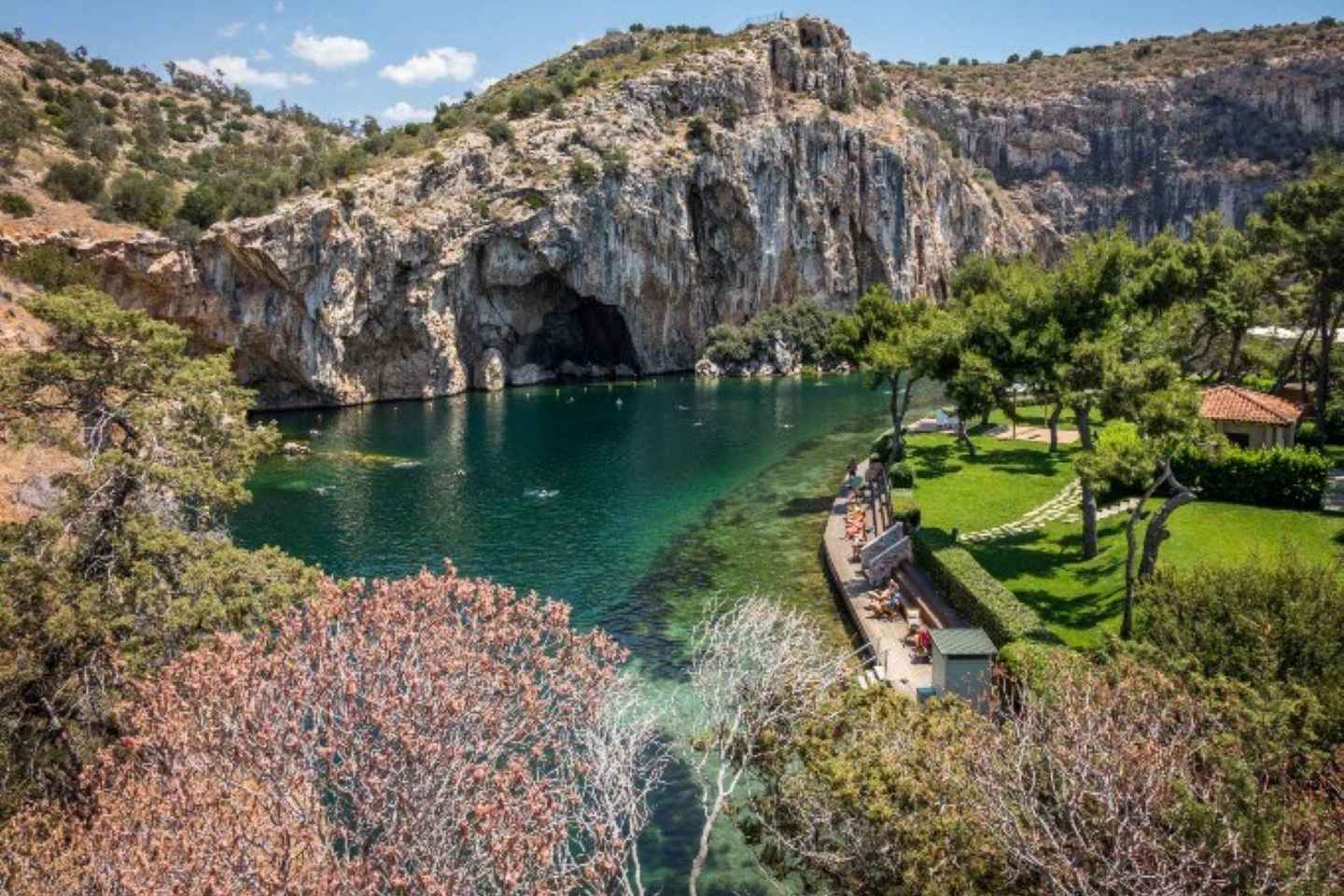 「アテネ：アテニアン・リビエラをバンで巡る旅」